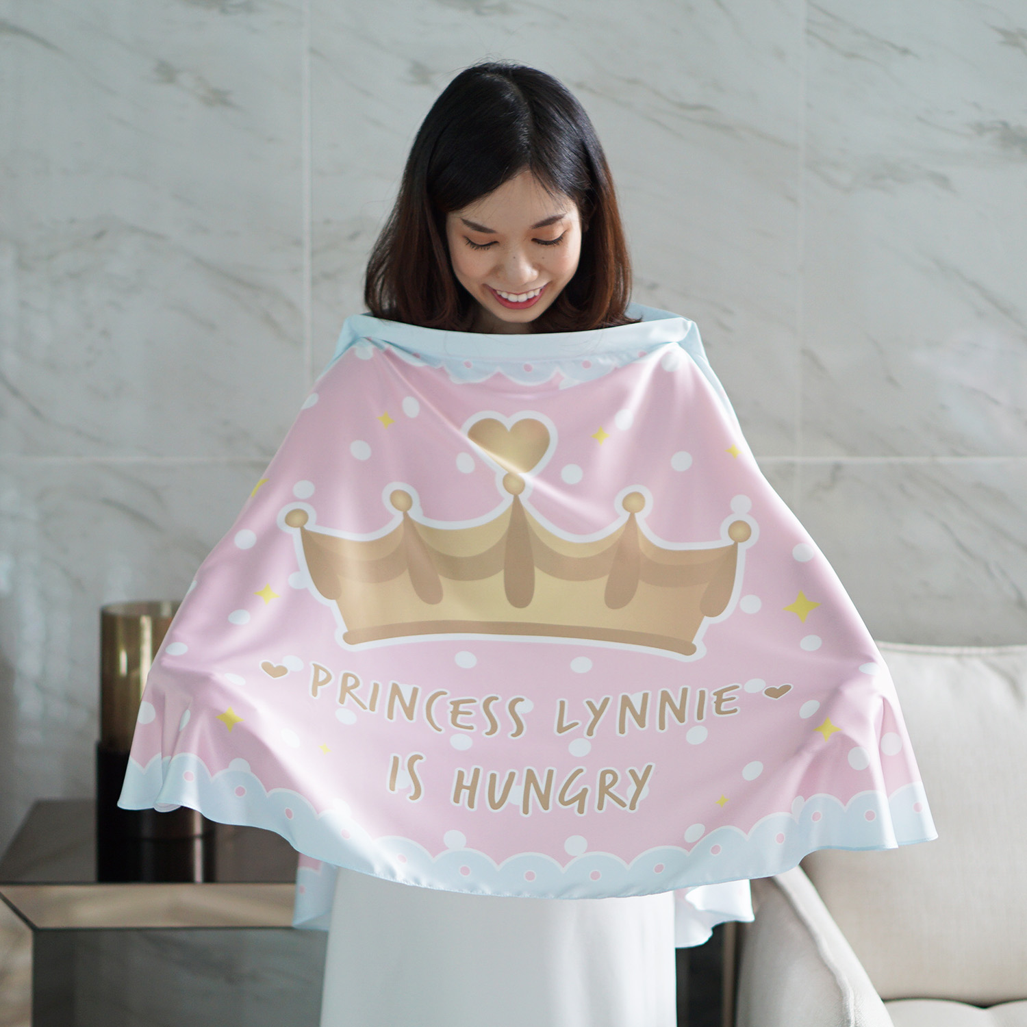 ผ้าคลุมให้นม สั่งทำใส่ชือ ลายเจ้าหญิง สีชมพู - Princess / Pink