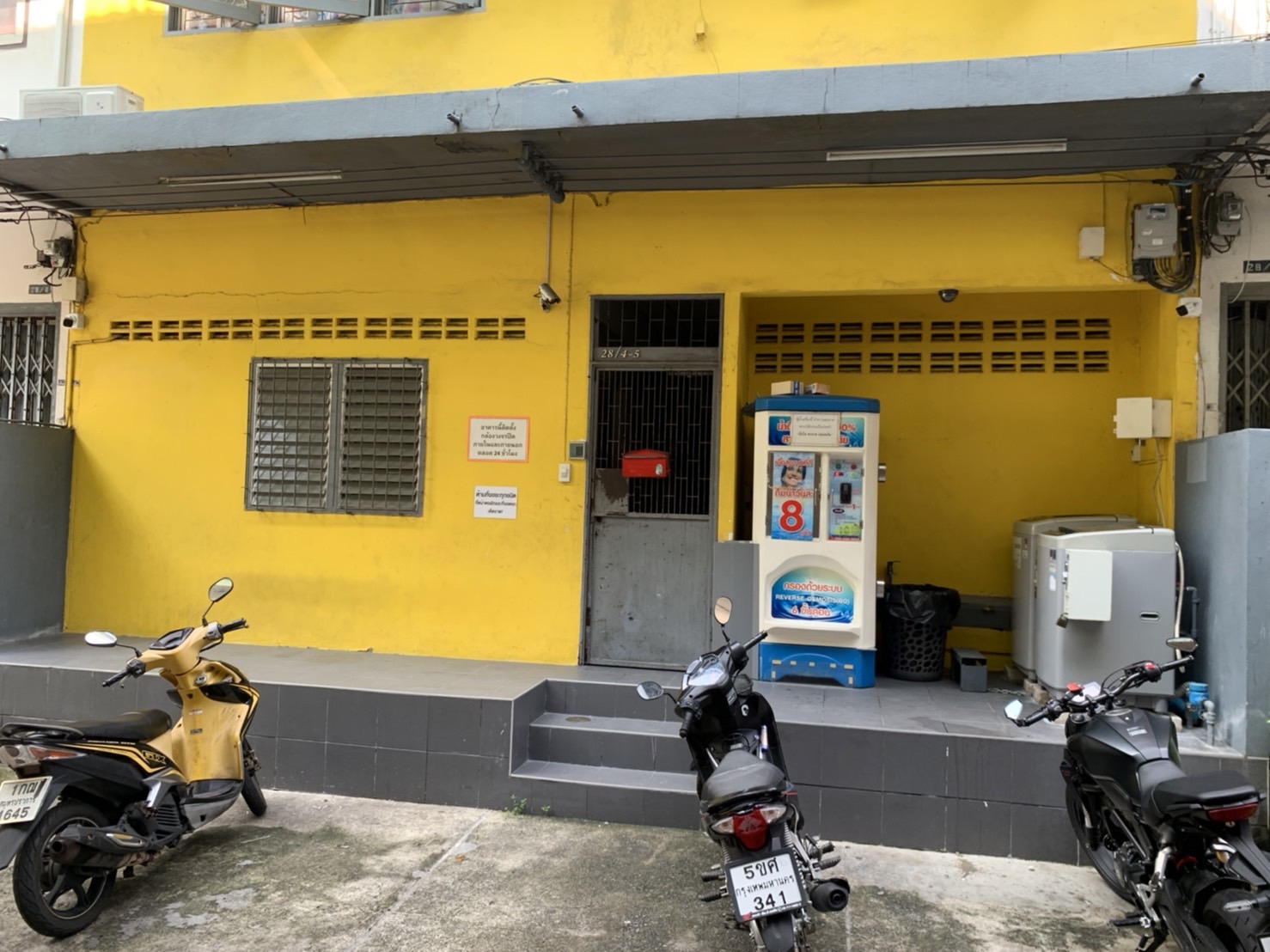 ขายอาคารเหมาะทำโฮสเทล ใกล้สถานีรถไฟฟ้า BTS พระโขนง เพียง 700 เมตร