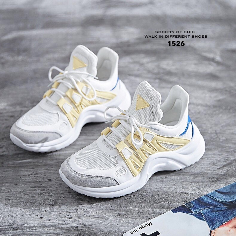 รองเท้าผ้าใบทรงSpotสไตล์แบรนด์ (สีเหลือง)