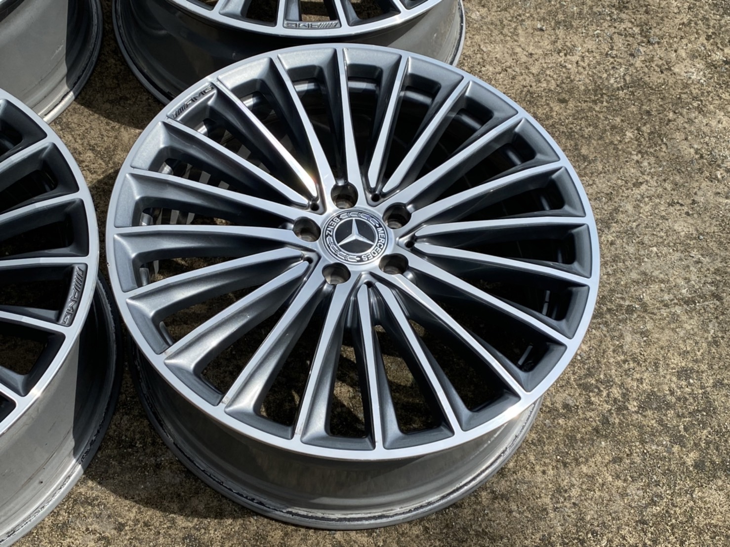 ล้อเบนซ์แท้ Benz CLS C257 AMG 20" Multispoke