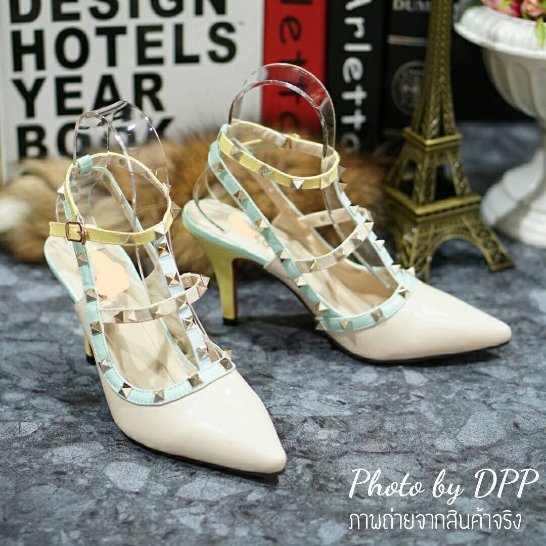 พร้อมส่ง : รองเท้าแฟชั่น Valentino Pastel Heels 2015 (สีครีม)