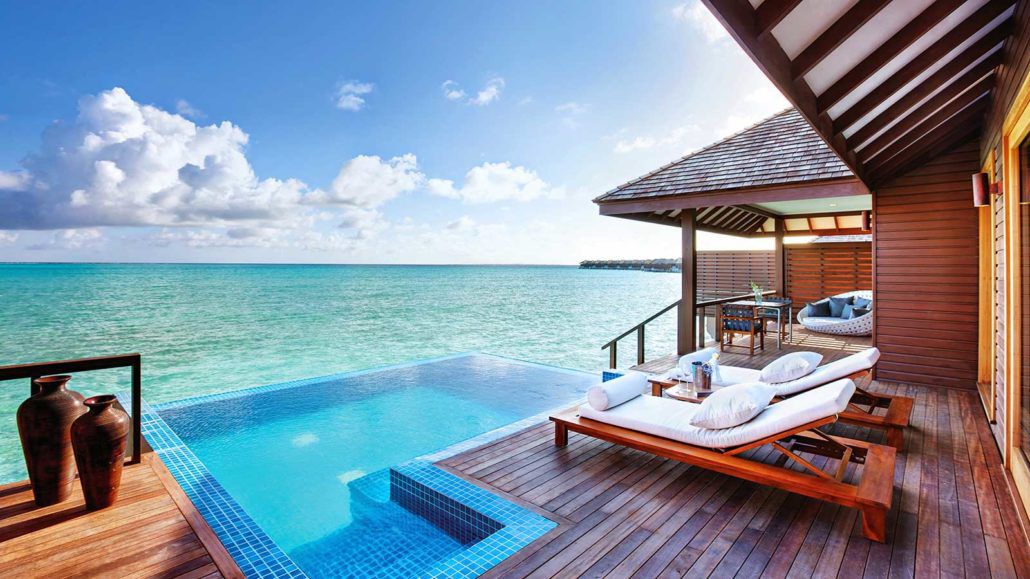 For sale or long term rental 4-star luxury villa business on Koh Samui, Thailand near Samui Airport