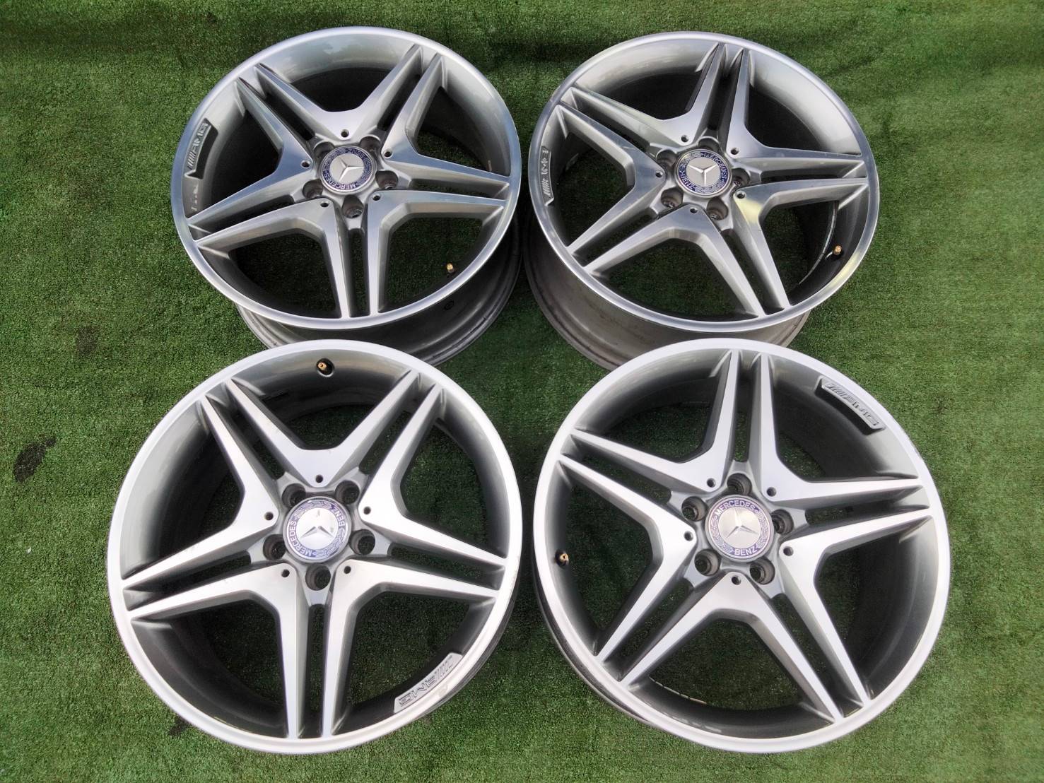 ล้อแท้ AMG ST4 w176 สภาพสวยๆ สีเดิมๆ