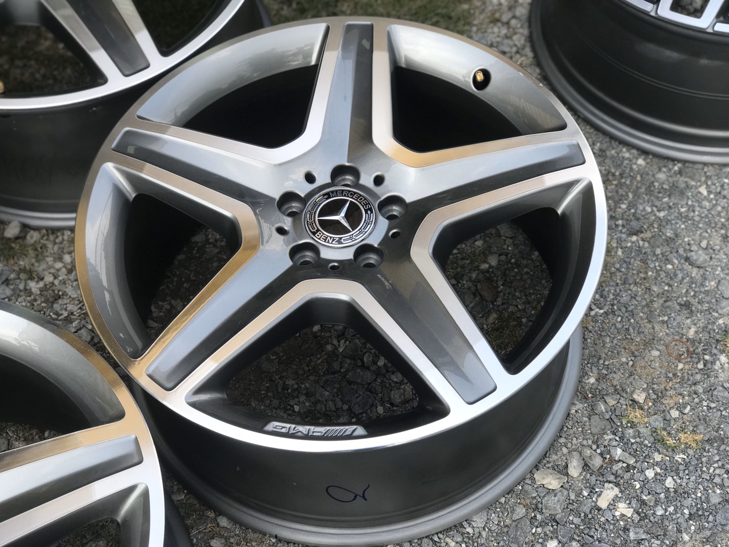 ล้อแท้ AMG ML166 20นิ้ว