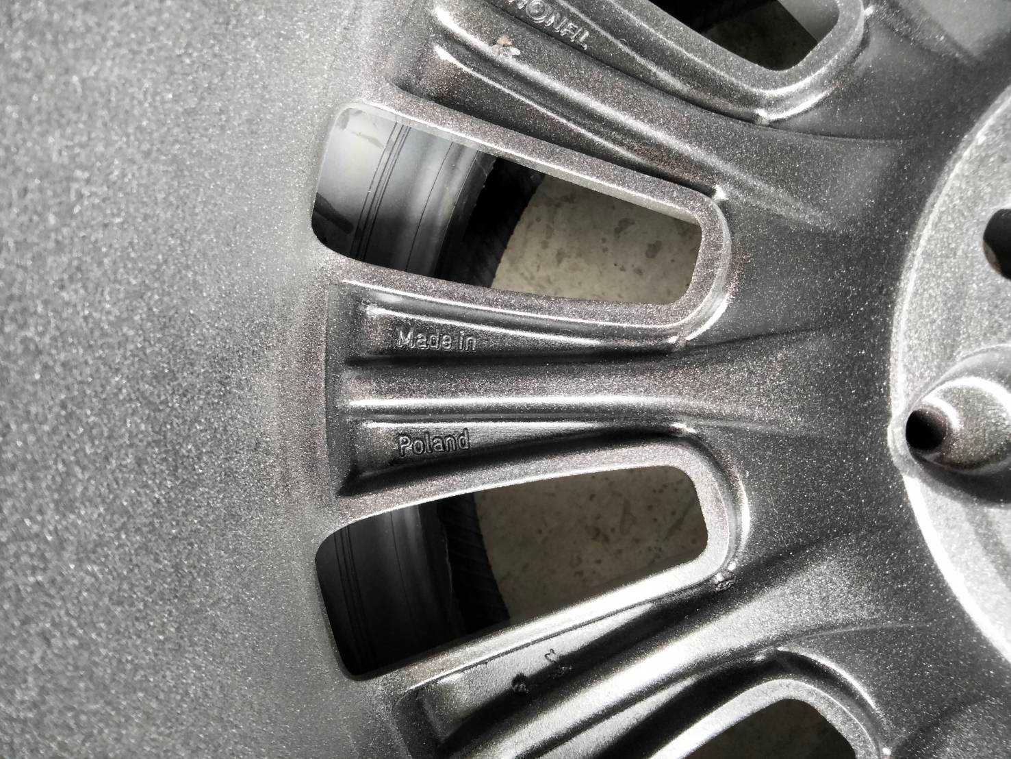 ล้อแท้ เดิมๆ ตรงรุ่น BENZ W204