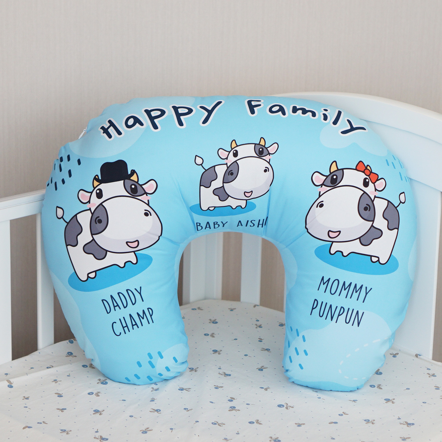 หมอนรองให้นม สั่งทำใส่ชื่อ ลาย Cow1 - Blue