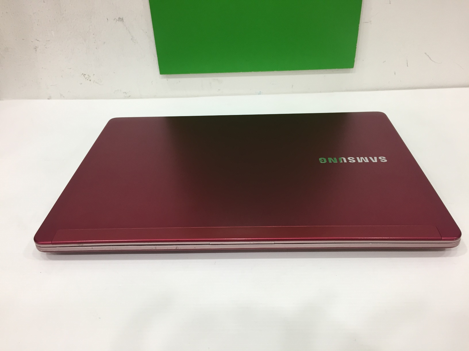 SAMSUNG Series 5 NP530U4E-A01TH