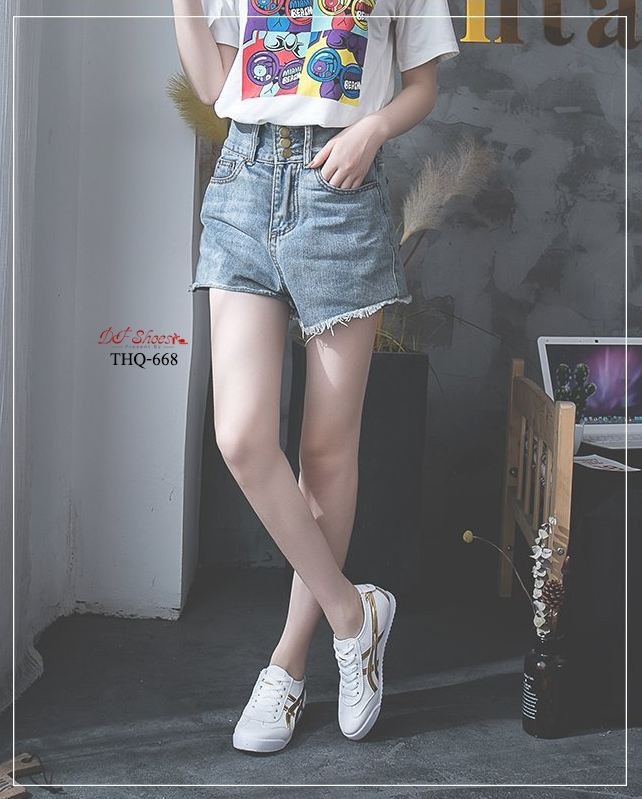 รองเท้าผ้าใบแต่งลาย Sport (สีทอง)