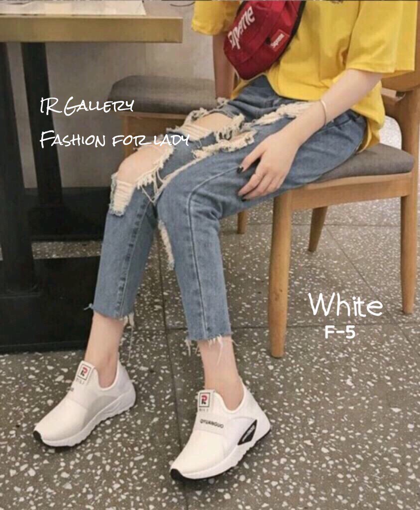 รองเท้าผ้าใบผ้าตาข่ายทรงสวมสไตล์ Sport (สีดำ)