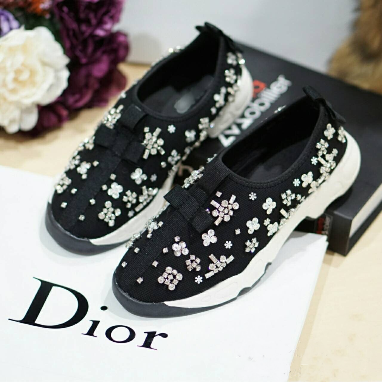 รองเท้า Dior Fusion Sneakers ลายคริสตัล (สีดำ)