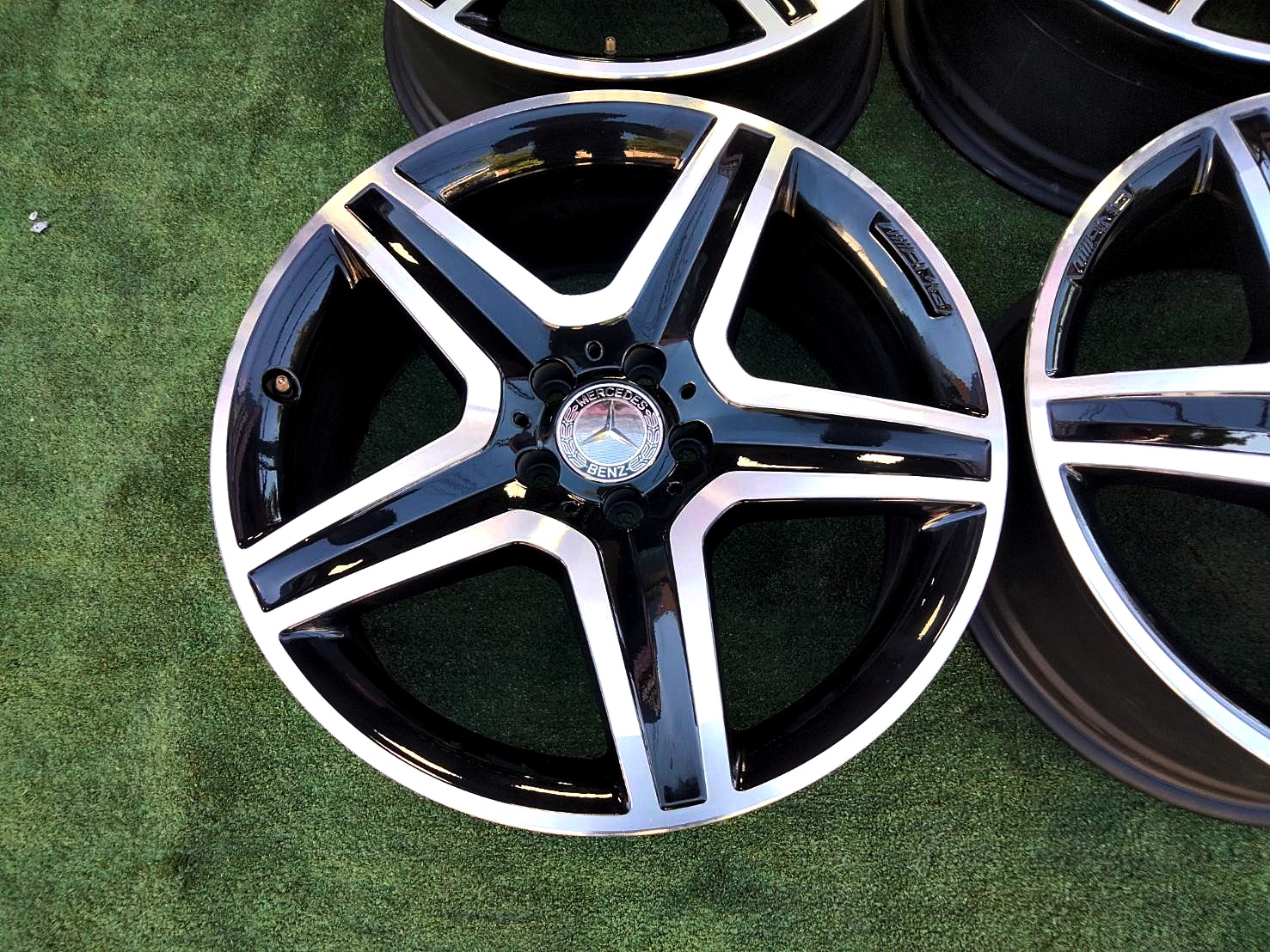 ล้อแท้ AMG ST6 W156 ขอบ 19 นิ้ว