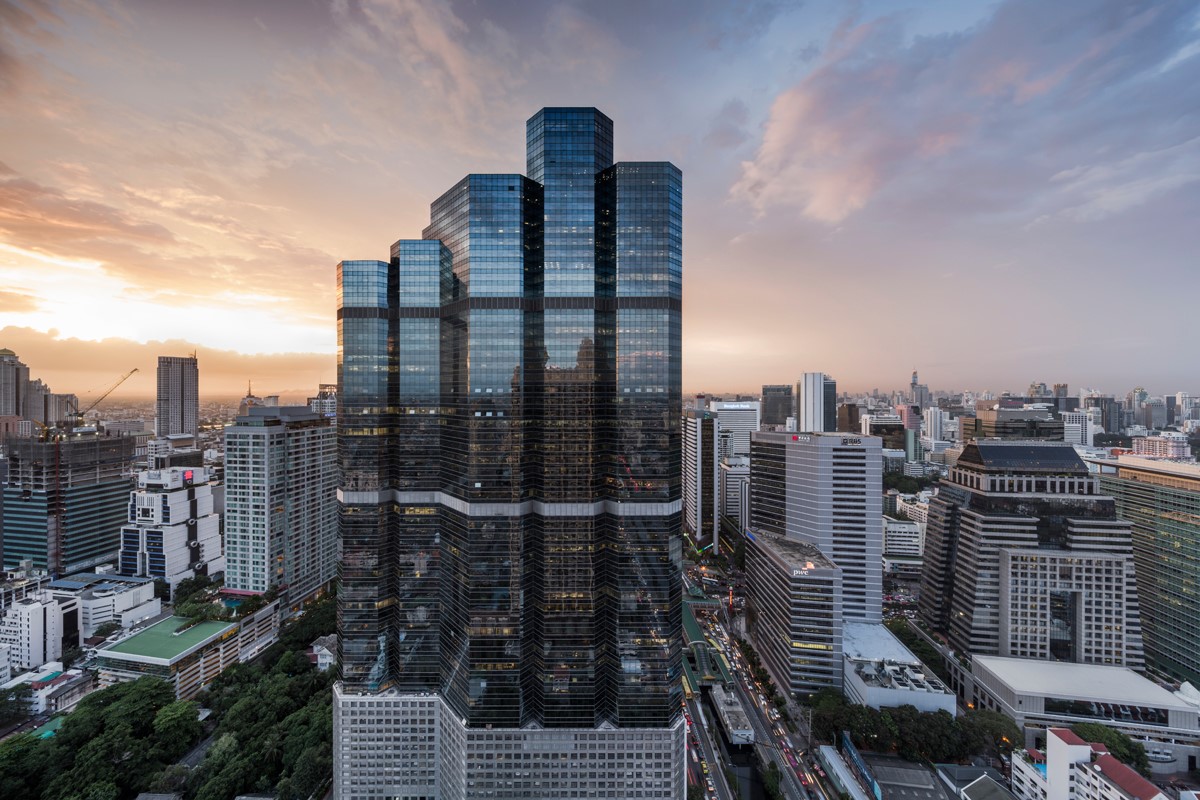 Empire Tower sathorn bangkok สำนักงานให้เช่าย่านสาทร ใกล้สถานีรถไฟฟ้า BTS ช่องนนทรี เพียง 300 เมตร