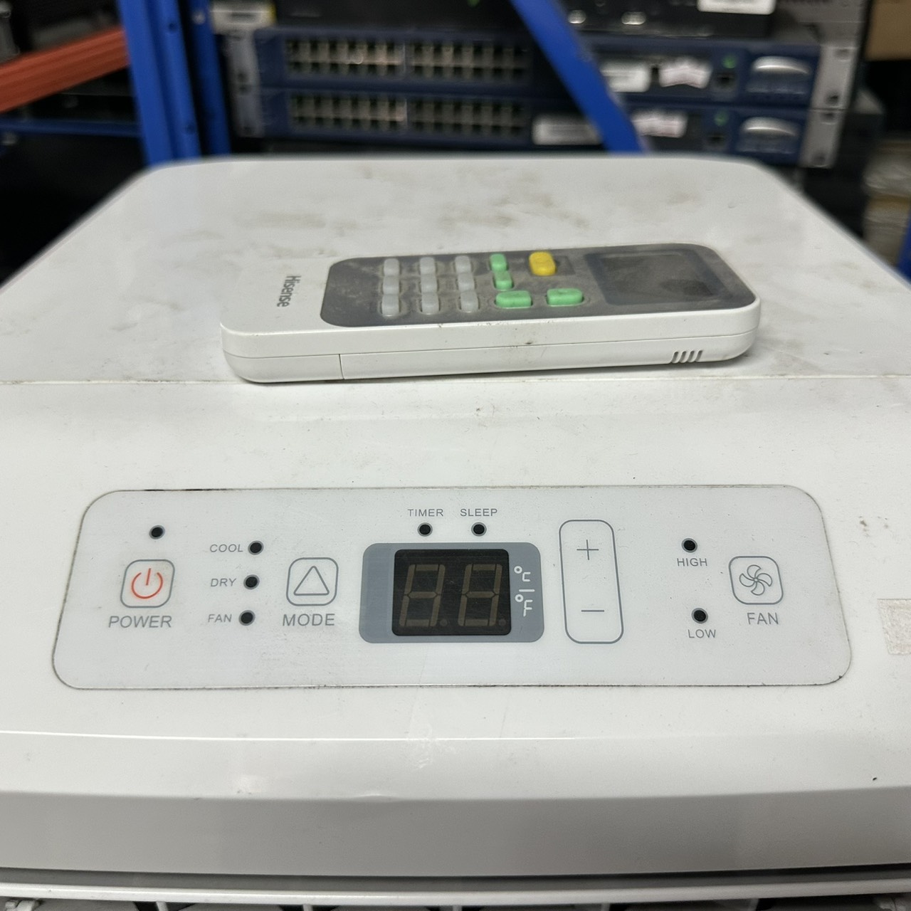 Hisense แอร์เคลื่อนที่ 8000 BTU AP-08CR4SKVS00