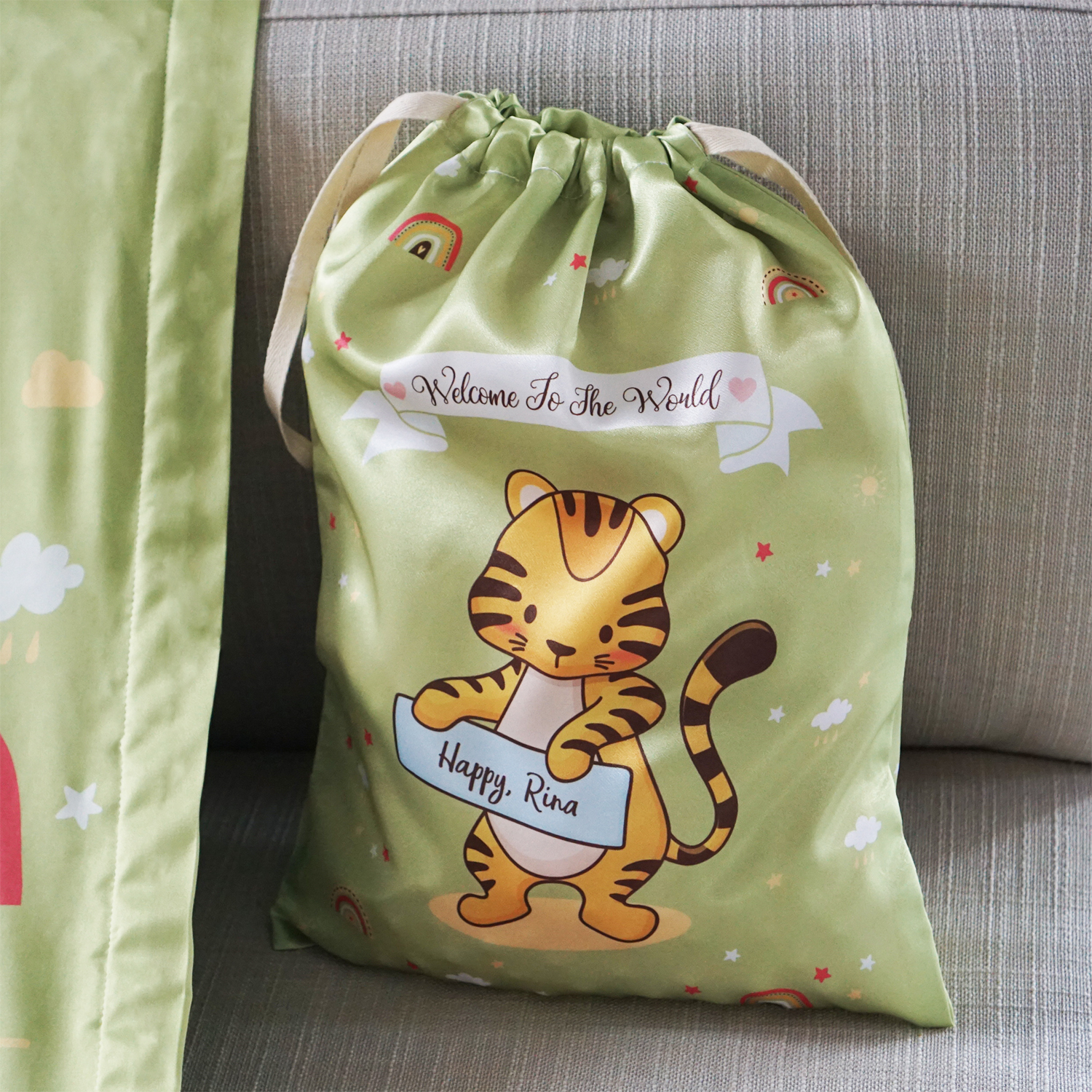ถุงผ้าซาติน ไซส์ L สั่งทำใส่ชื่อ - Tiger - Lime