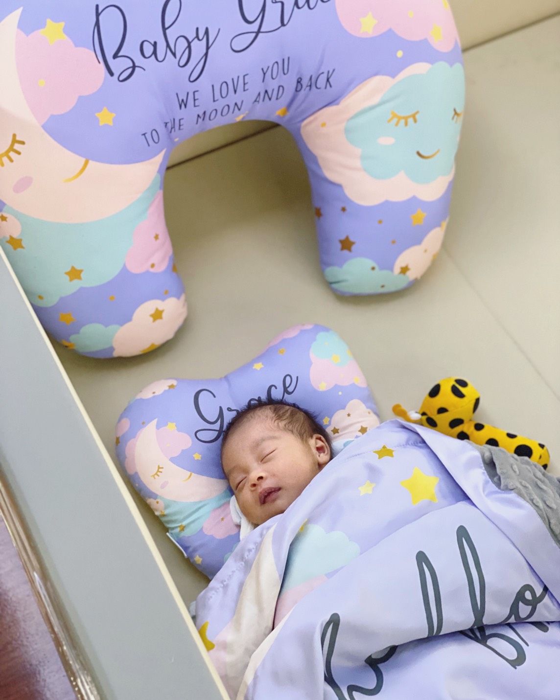 หมอนเด็ก หมอนหลุม Baby Pillow สั่งทำใส่ชื่อ ลาย Moon - Lavender