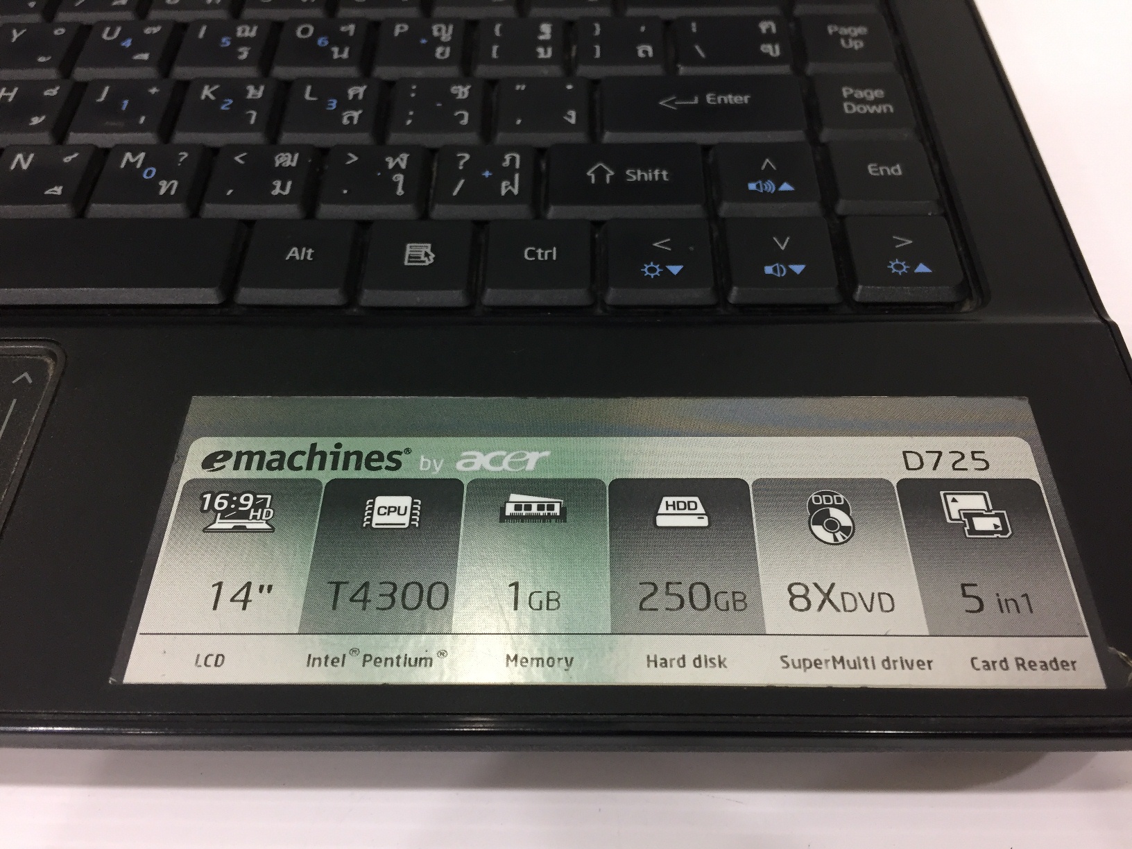 ACER eMachines D725