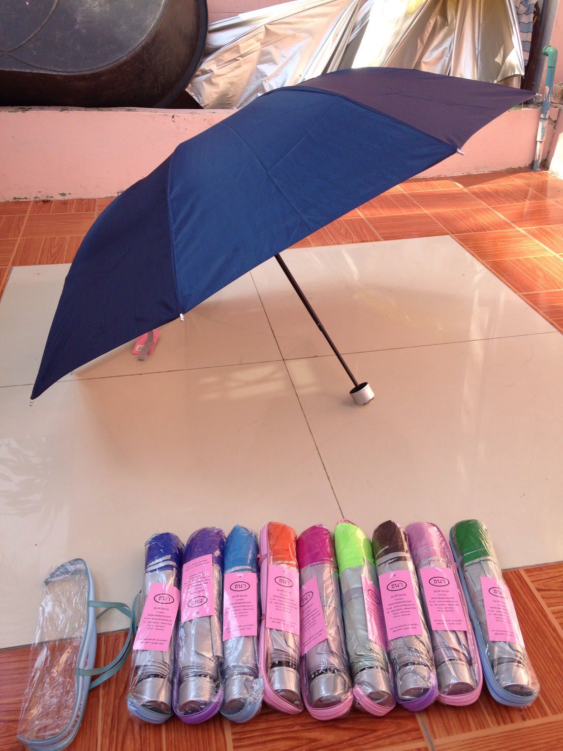 ร่มพับ3ตอนกระเป๋าแพค100คัน