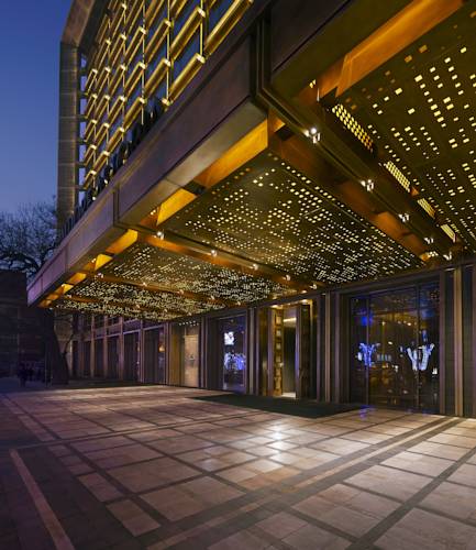 ขายกิจการโรงแรมหรูระดับ 4 ดาว ติดถนนพระราม 9 ใกล้ เดอะไนน์ เซ็นเตอร์ พระราม 9