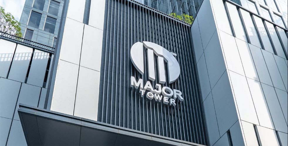 อาคารเมเจอร์ ทาวเวอร์ สำนักงานให้เช่าย่านถนนรามคำแหง กรุงเทพฯ ใกล้สถานีรถไฟฟ้าสายสีส้ม สถานีรามคำแหง 12