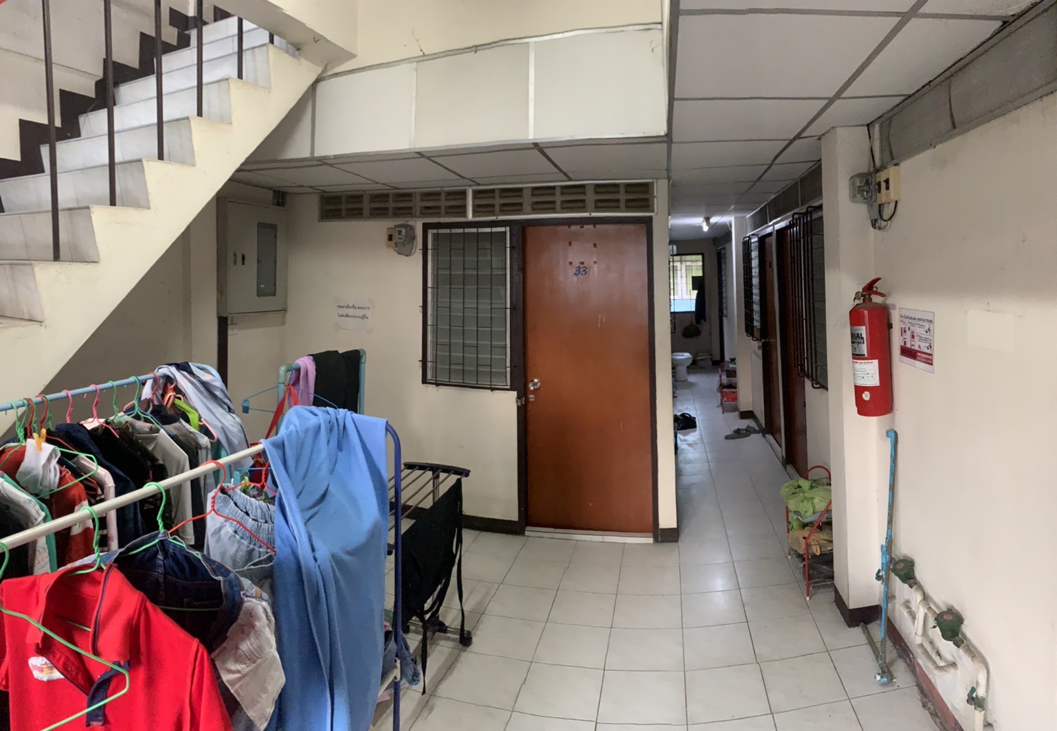 ขายอาคารเหมาะทำโฮสเทล ใกล้สถานีรถไฟฟ้า BTS พระโขนง เพียง 700 เมตร