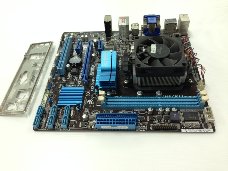 ASUS M4A88T-M LE + AMD Athlon X2 260