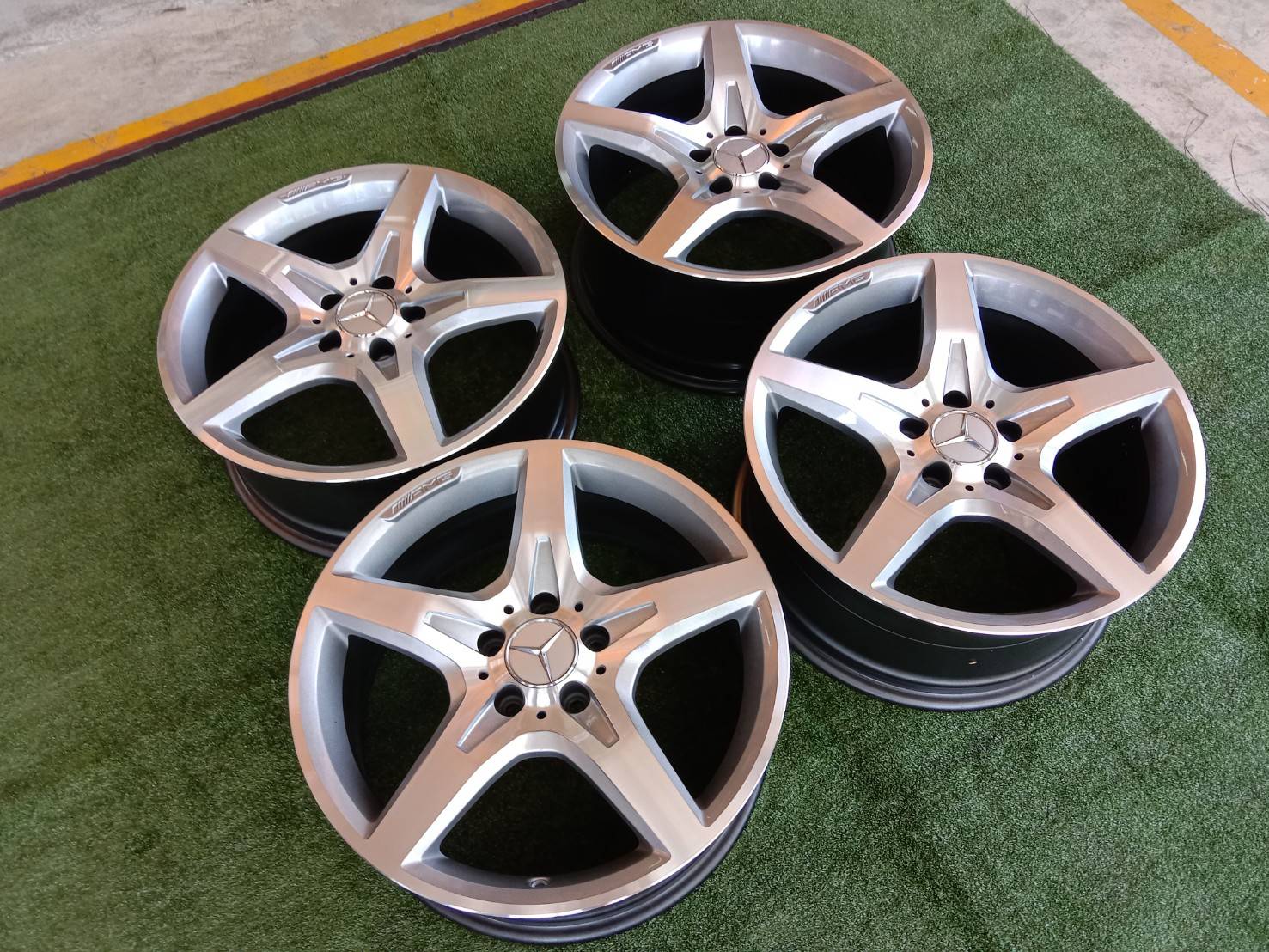 ล้อแท้ AMG SLK R172 18"