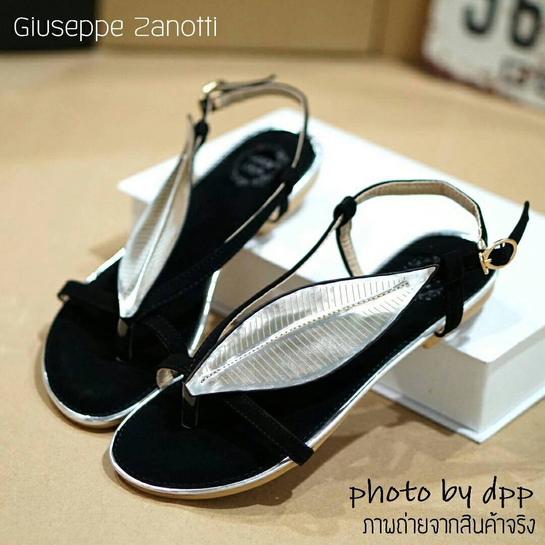 พร้อมส่ง : รองเท้าส้นแบน Giuseppe Zanotti Sandals 2015 (ดำ)