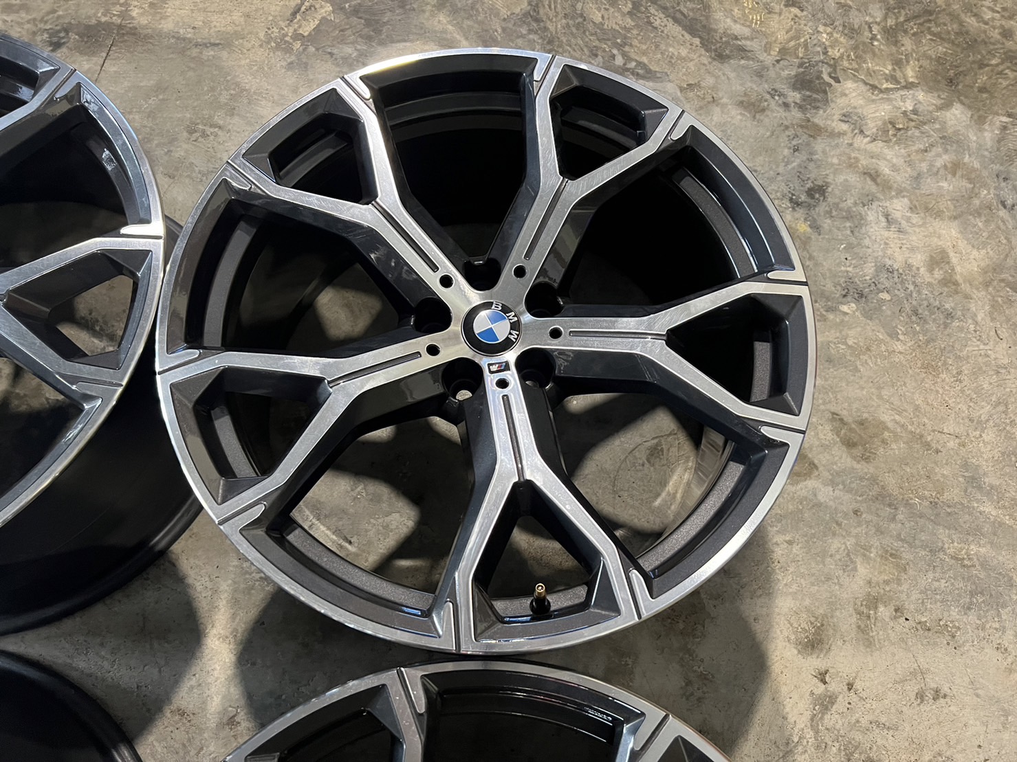 ล้อแท้ BMW X5 (G05) ขอบ 21"