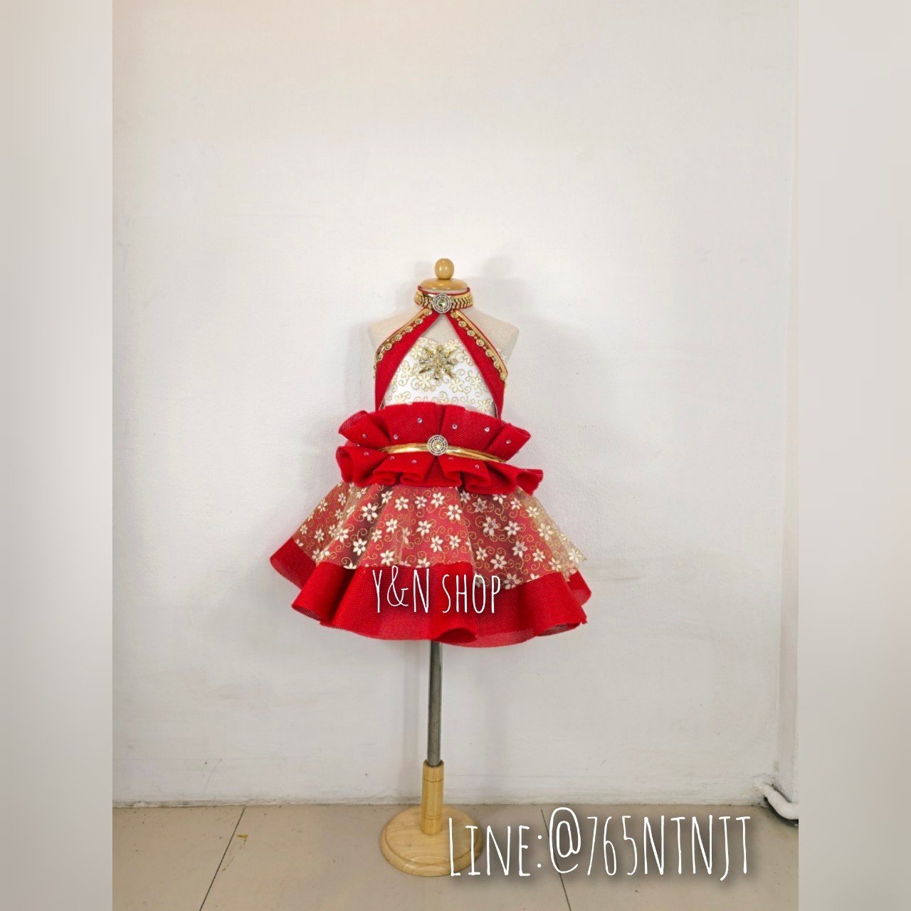 ชุดแซมวิสแต่งทอง ชุดดรัมเมเยอร์ ชุดดรัมเมเยอร์เด็ก ชุดเชียร์ลีดเดอร์เด็ก