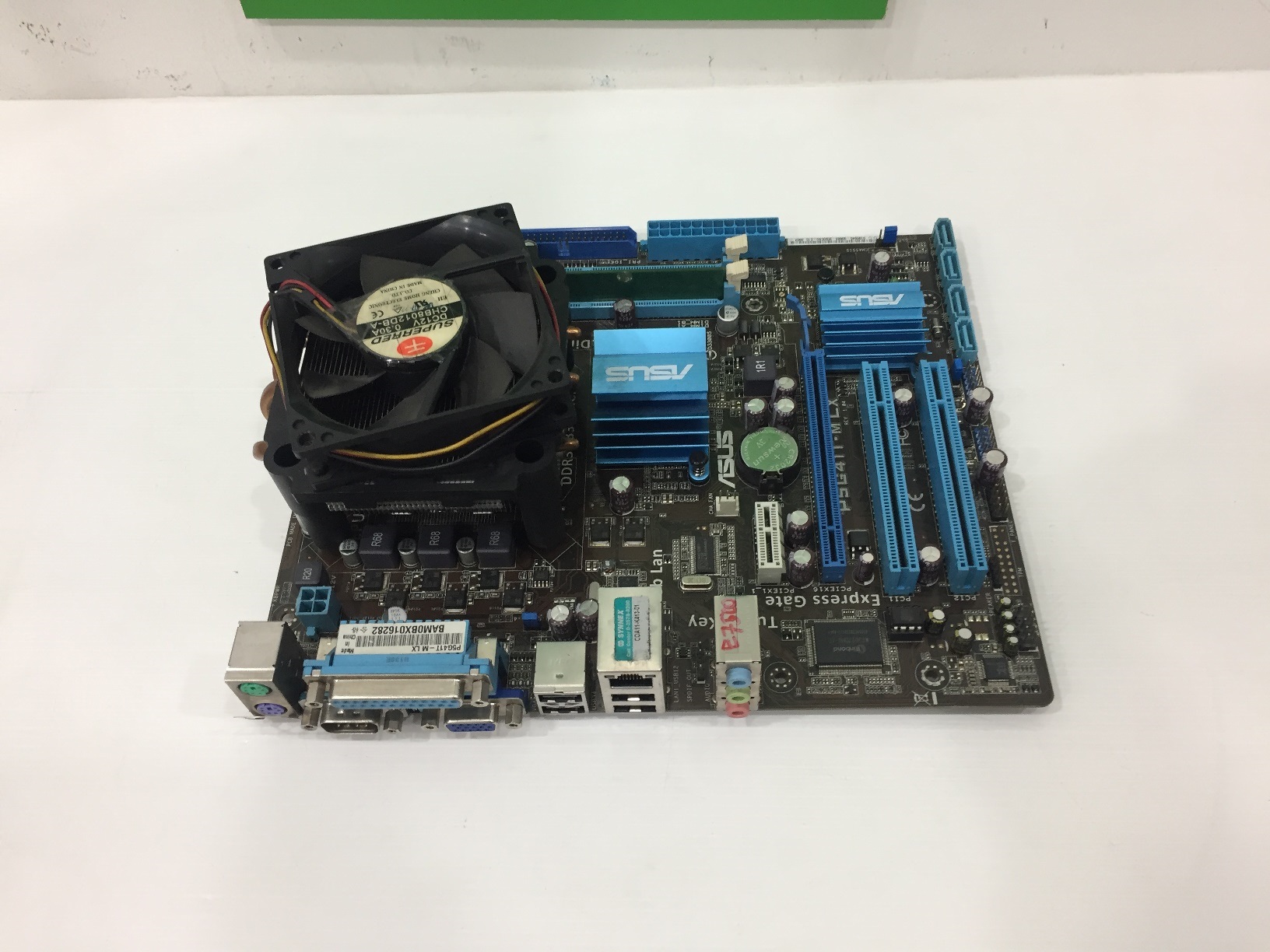 ASUS P5G41T-M LX + Core2 E7500 + พัดลม + ฝาหลัง