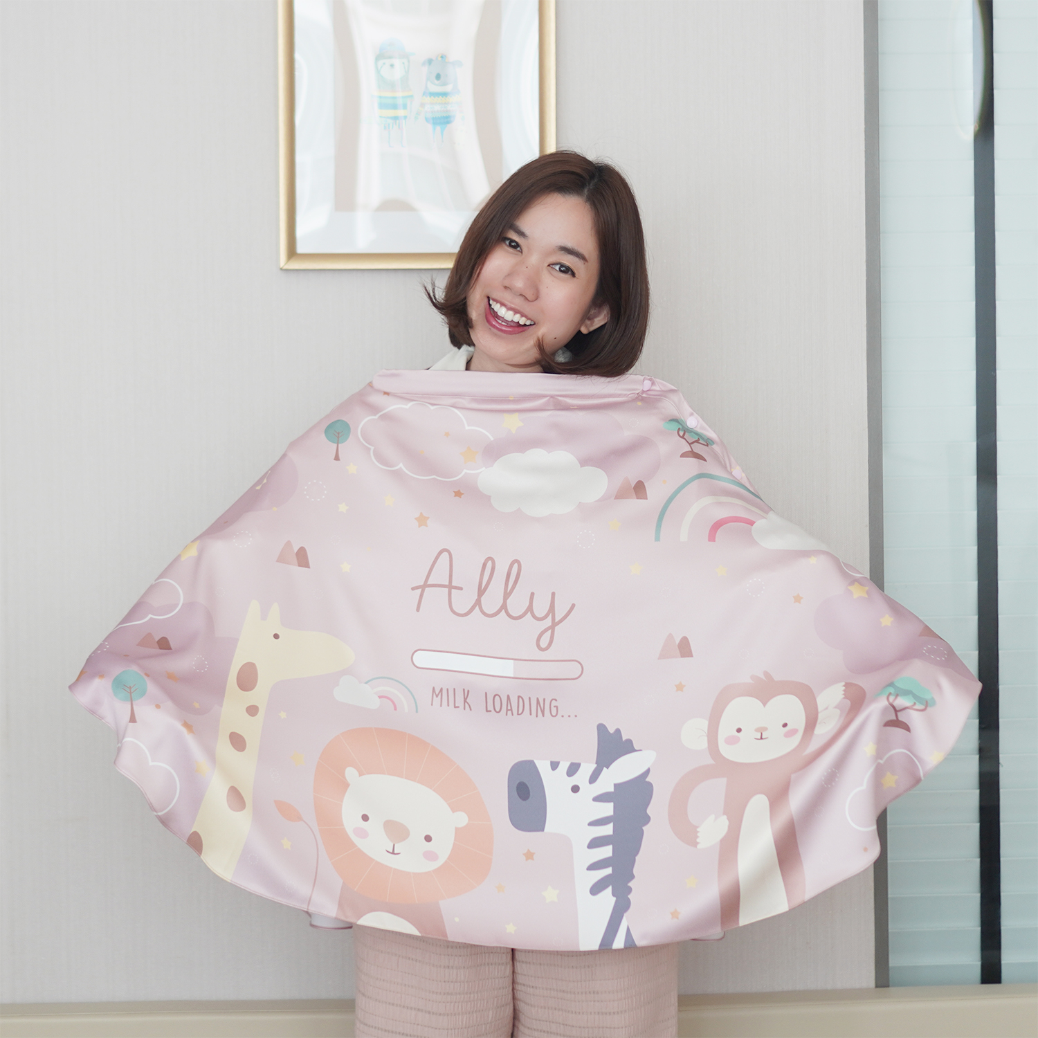 ผ้าคลุมให้นม 3in1 (รุ่นมีกระดุม ถอดโครงได้) แบบสั่งทำใส่ชื่อ ลาย Safari - Pink