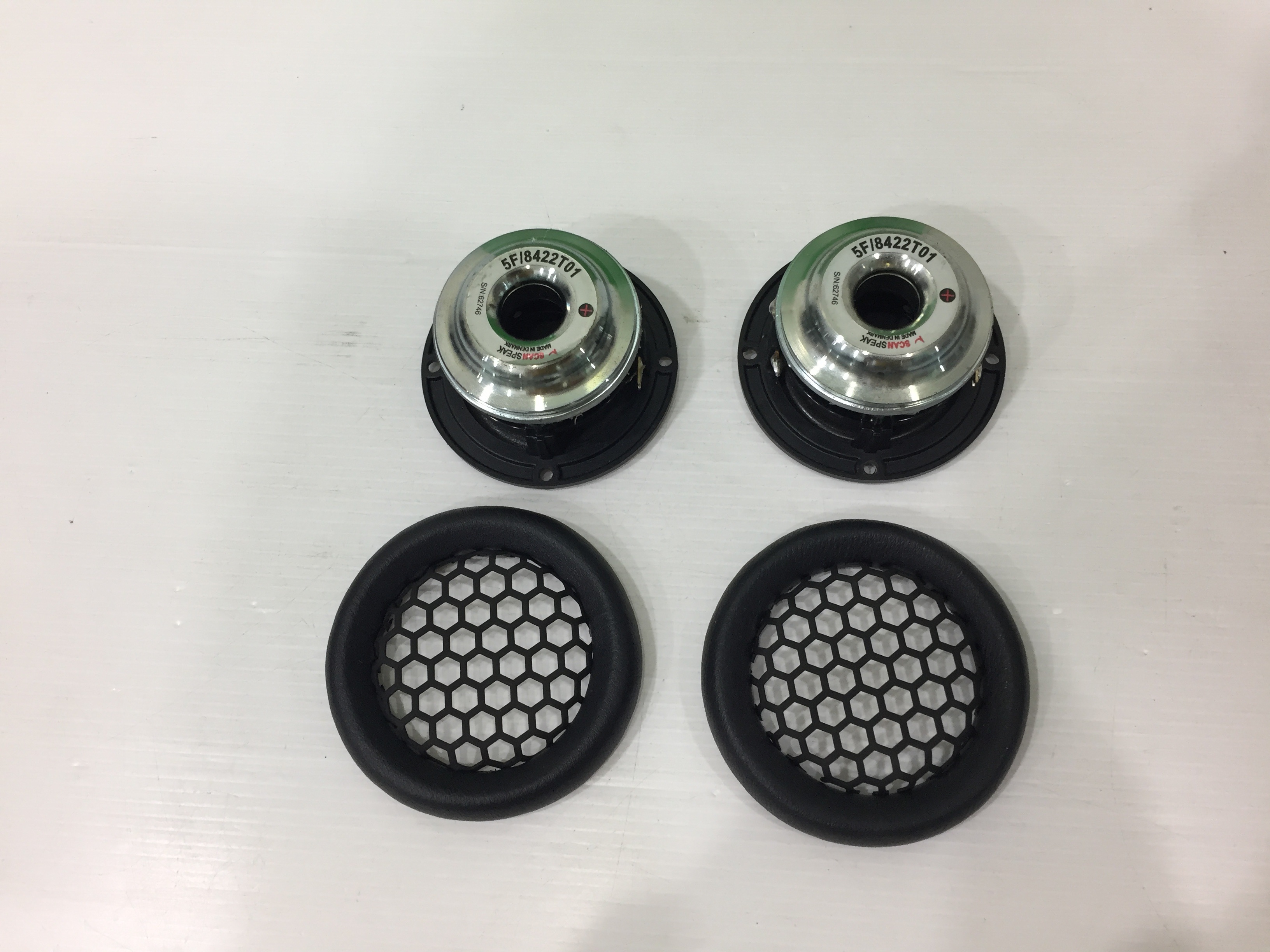 Scanspeak Discovery 5F/8422T-01 2" Full Range