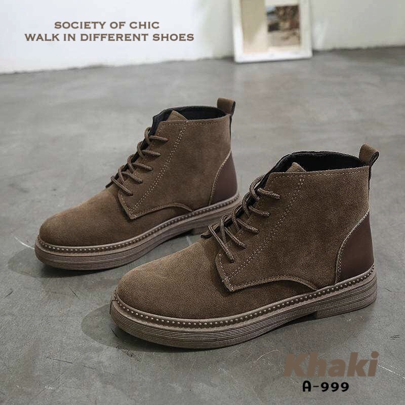 รองเท้าผ้าใบหุ้มข้อสไตล์ Martin (สีดำ)