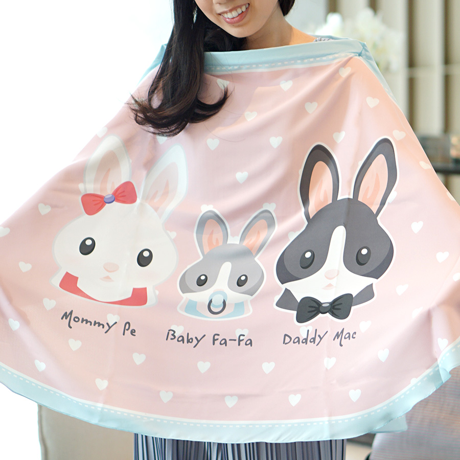 ผ้าคลุมให้นม สั่งทำใส่ชือ ลาย Rabbit Family - Pink