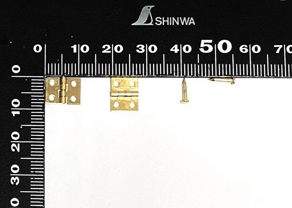 หม่ำโมเดลบานพับจิ๋ว รหัส 6 ได้ 20 ตัวพร้อมตะปูเสียบ อะไหล่ทำโมเดลรถบรรทุก