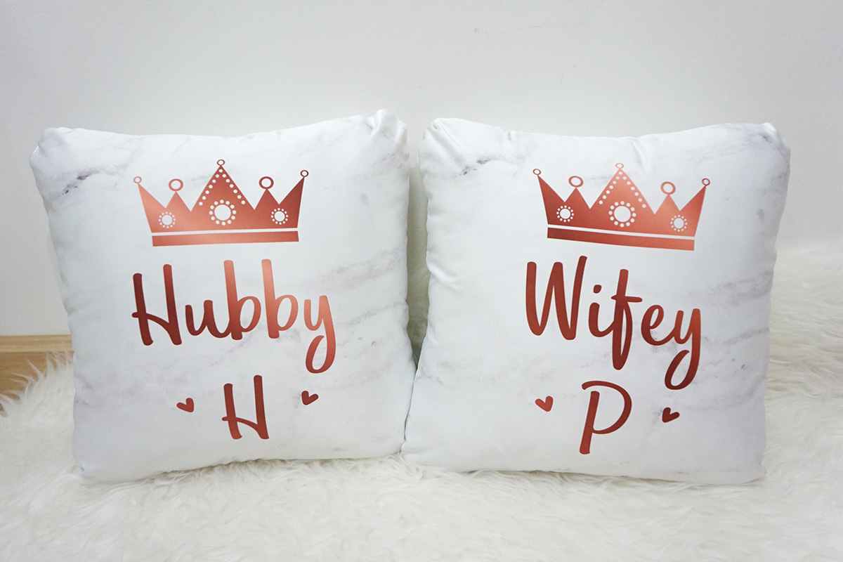 หมอนอิงสั่งทำใส่ชื่อ ลาย Crown - Marble - Copper