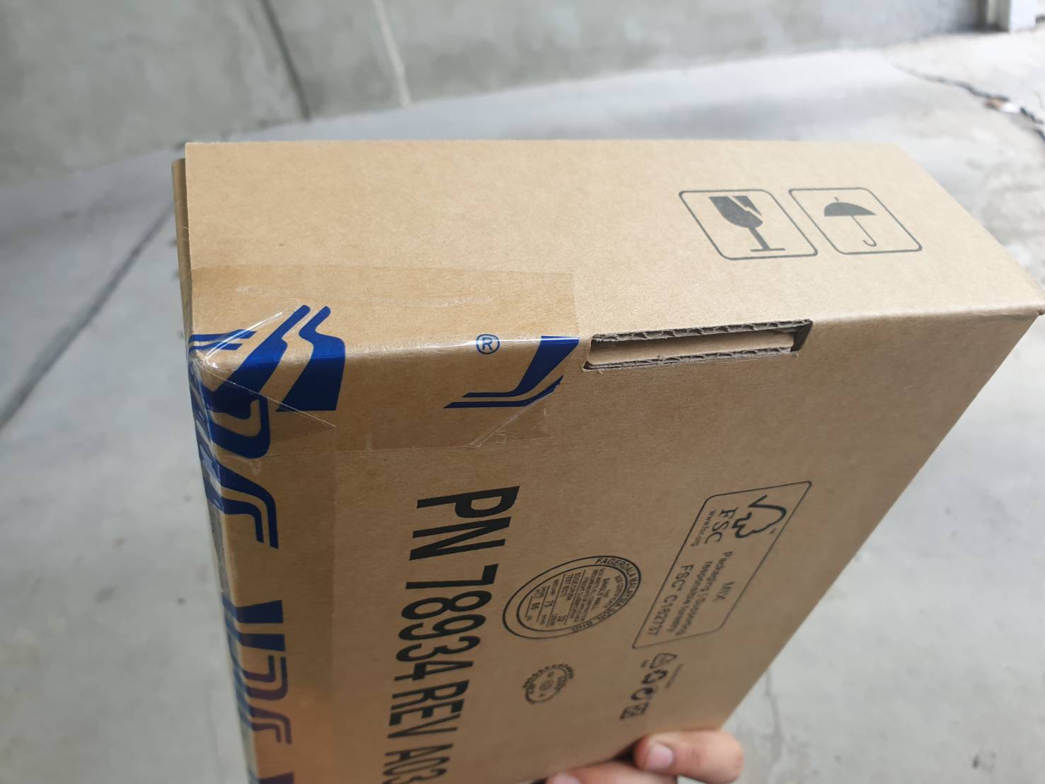 หูฟัง Dell Pro Plus Earbuds (EB525) ของใหม่มีประกัน