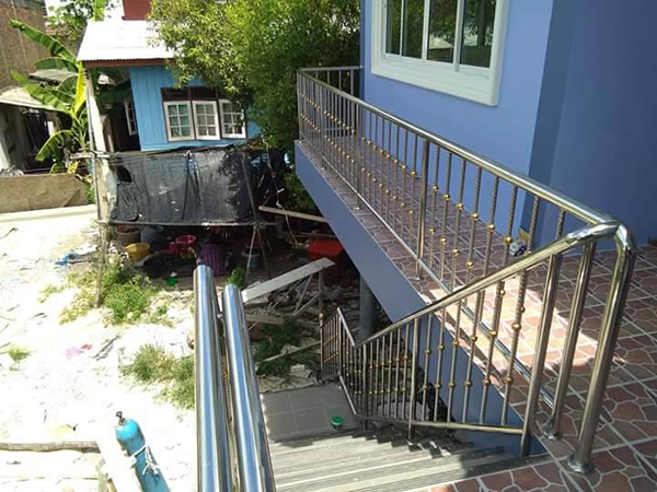 ช่างทำราวบันไดเหล็ก รับทำราวบันไดสแตนเลส ราคาทำราวบันไดเหล็ก บริษัททำราวบันไดเหล็ก