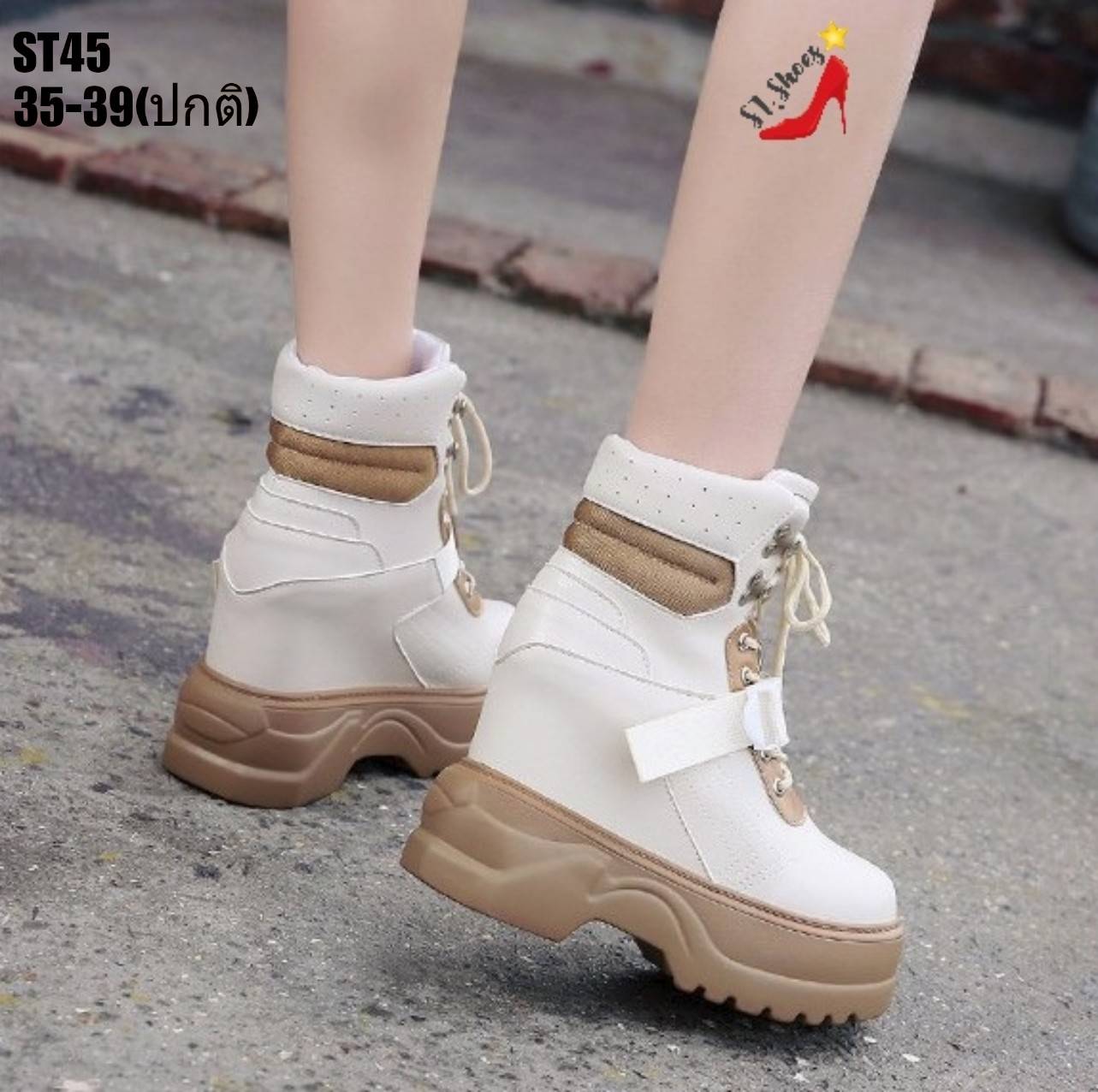 รองเท้าผ้าใบกันหนาวคาดเข็มขัด (สีดำ)