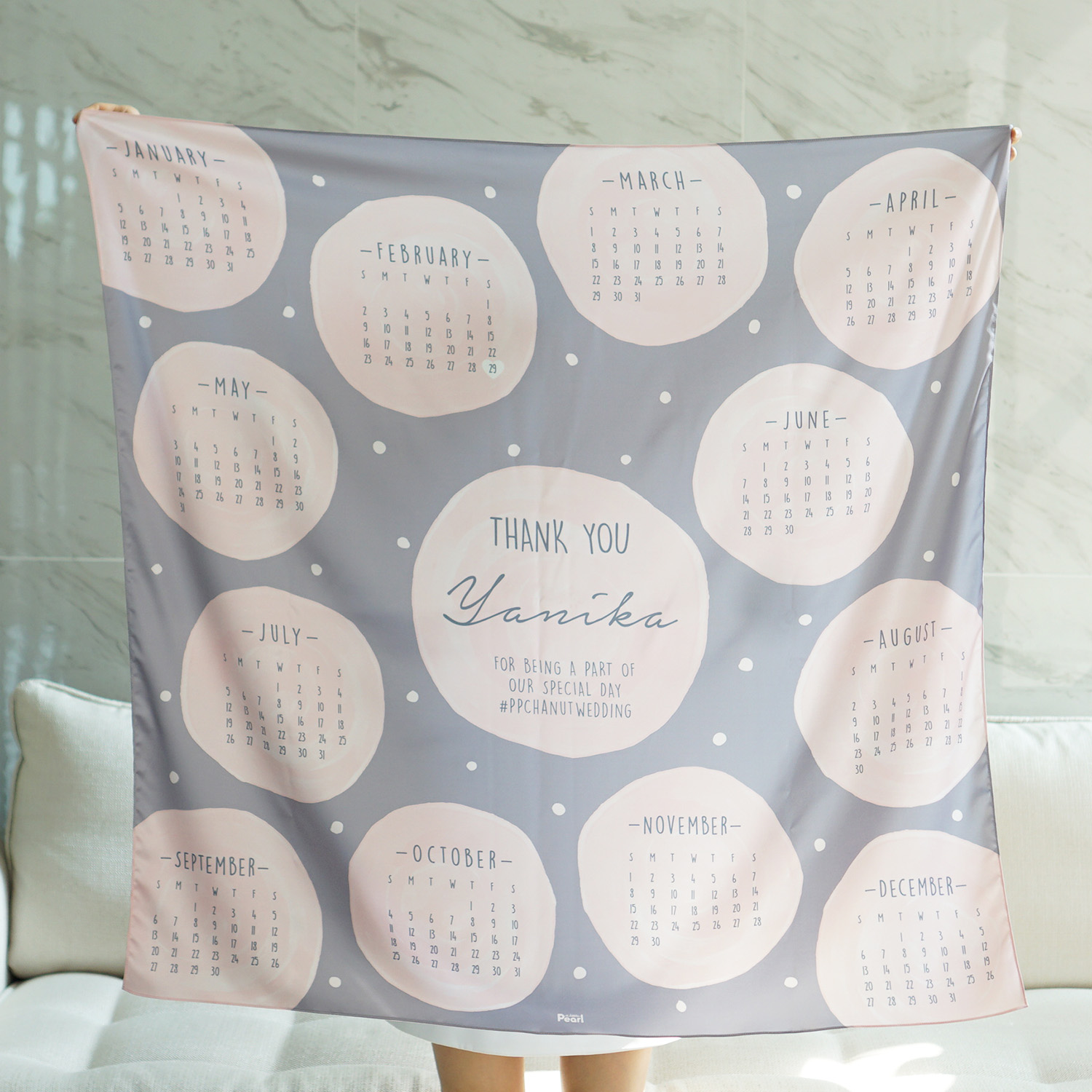 ผ้าพันคอ ลาย ผ้าพันคอปฏิทิน Grey - Calendar
