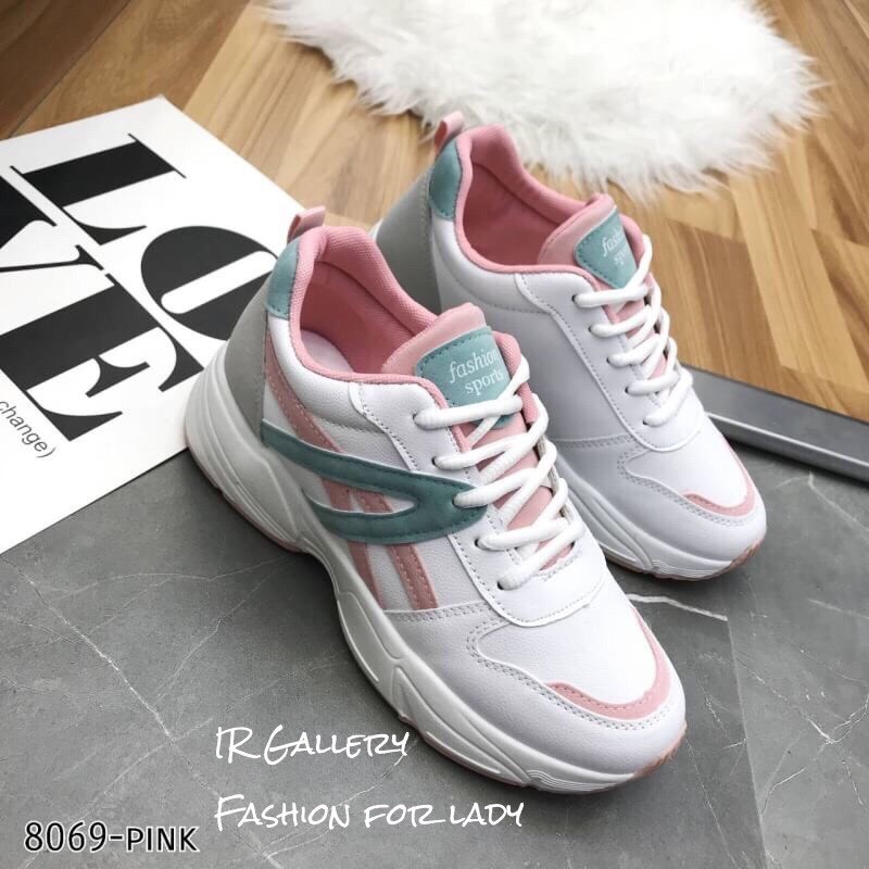 รองเท้าผ้าใบทรง Sportแต่งลายพาสเทล (สีชมพู)