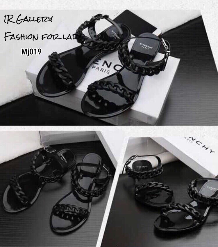 รองเท้าแตะยาง Style Givenchy