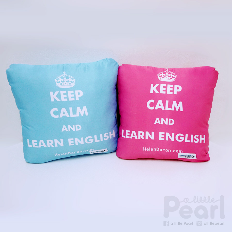หมอนอิงสั่งทำใส่ชื่อ ลาย Keep Calm
