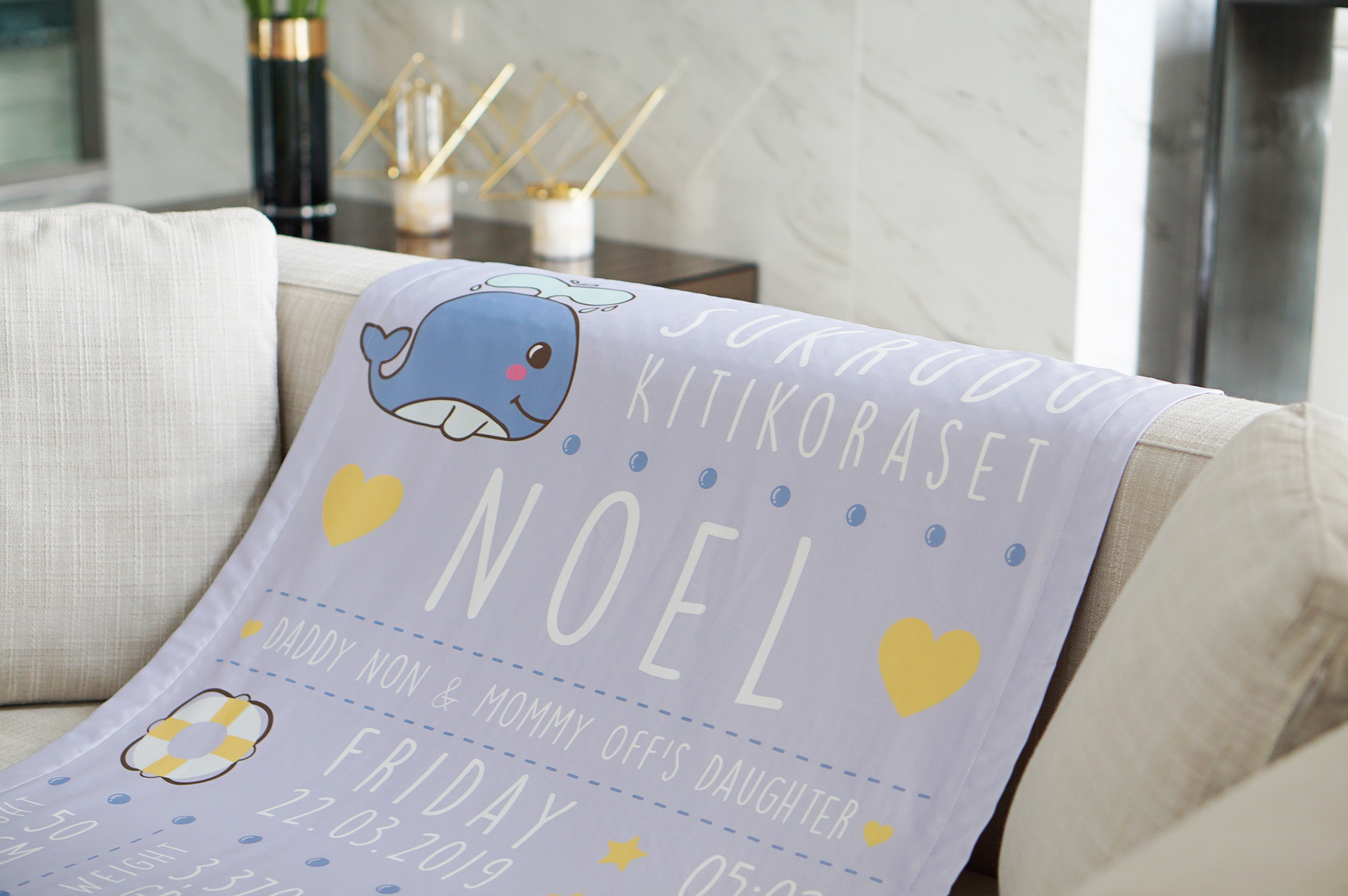 ผ้าห่ม สั่งทำใส่ประวัติแรกเกิด ลายวาฬ / Whale - Lavender