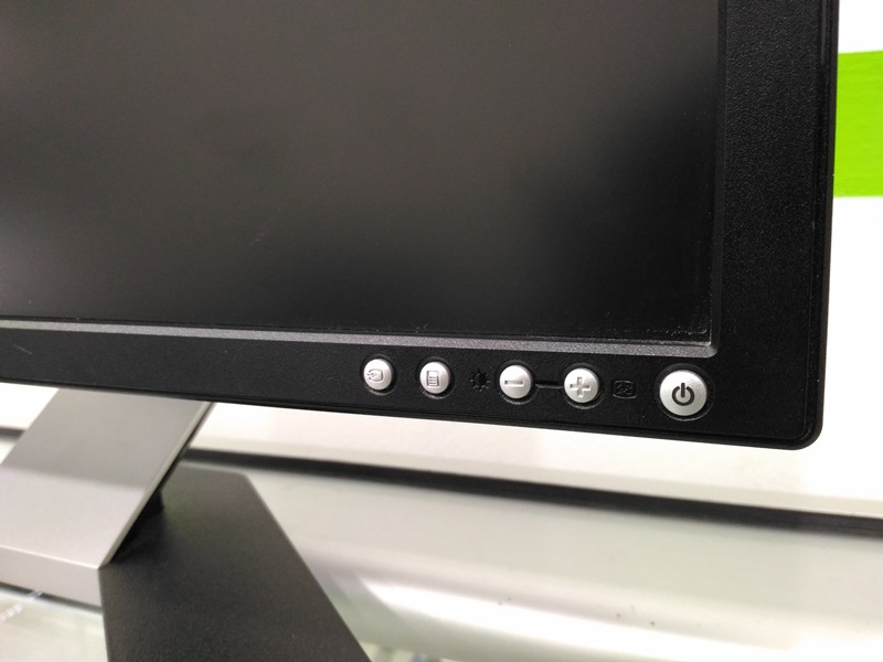 Dell E198WFPF 19" LCD