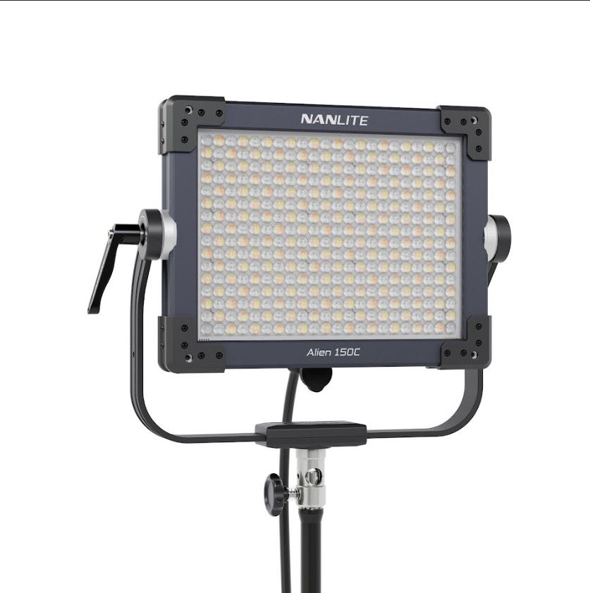 Nanlite – Alien LED RGBWW Panel Light 150C