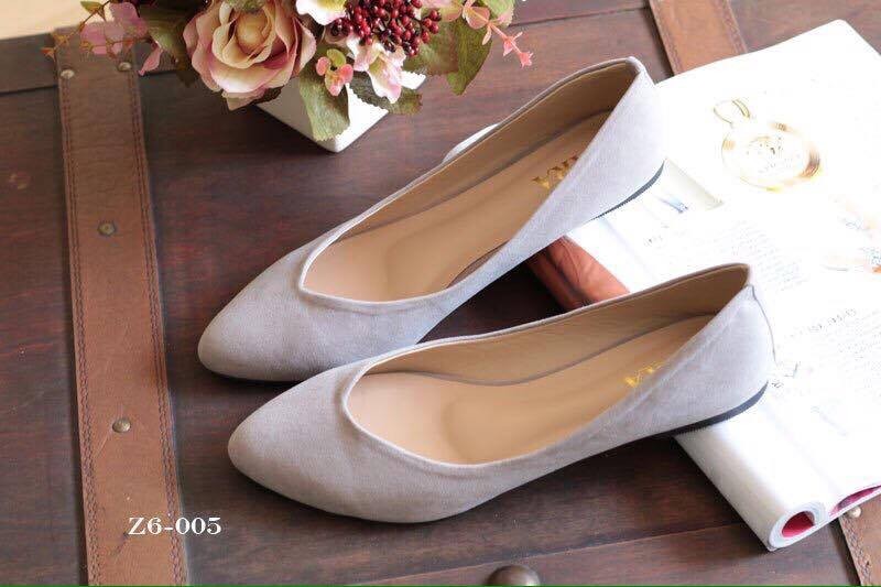 รองเท้า Zara Candy Flats (สีเทา)