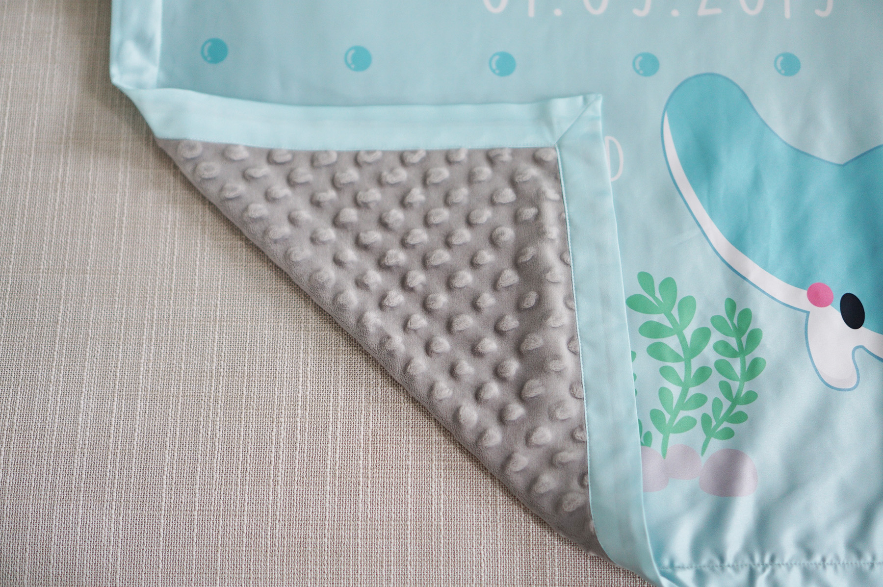 ผ้าห่มเด็ก ใส่ประวัติแรกเกิด ลายกระเบน - Mantaray - Mint
