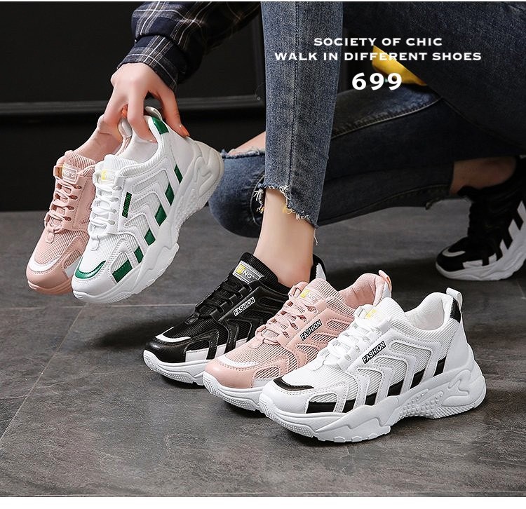 รองเท้าผ้าใบกันลื่นสไตล์สปอร์ต (สีขาว)