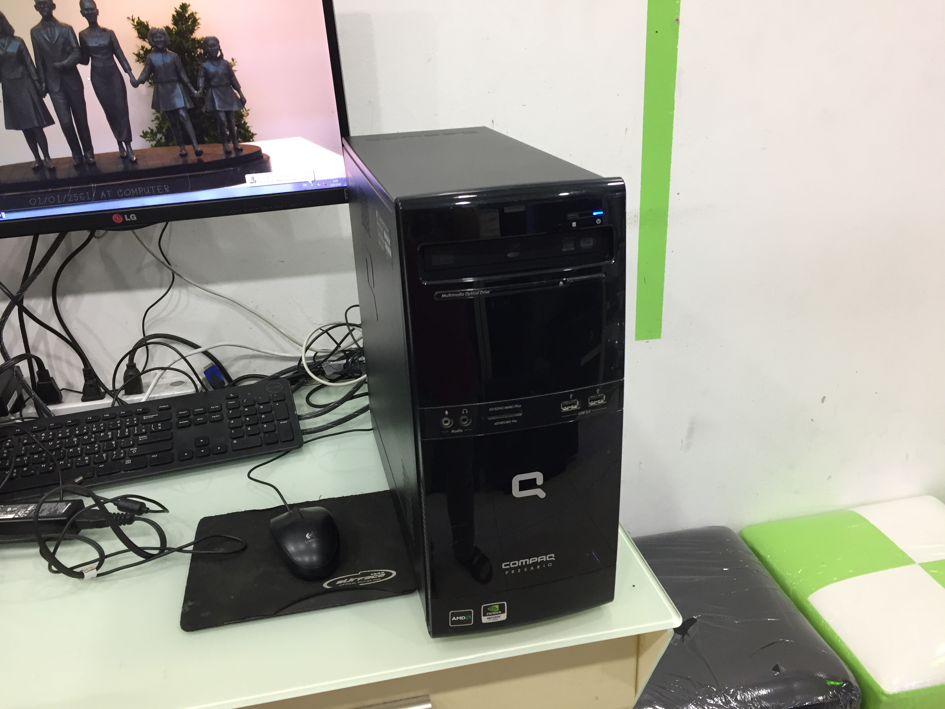 COMPAQ CQ3000